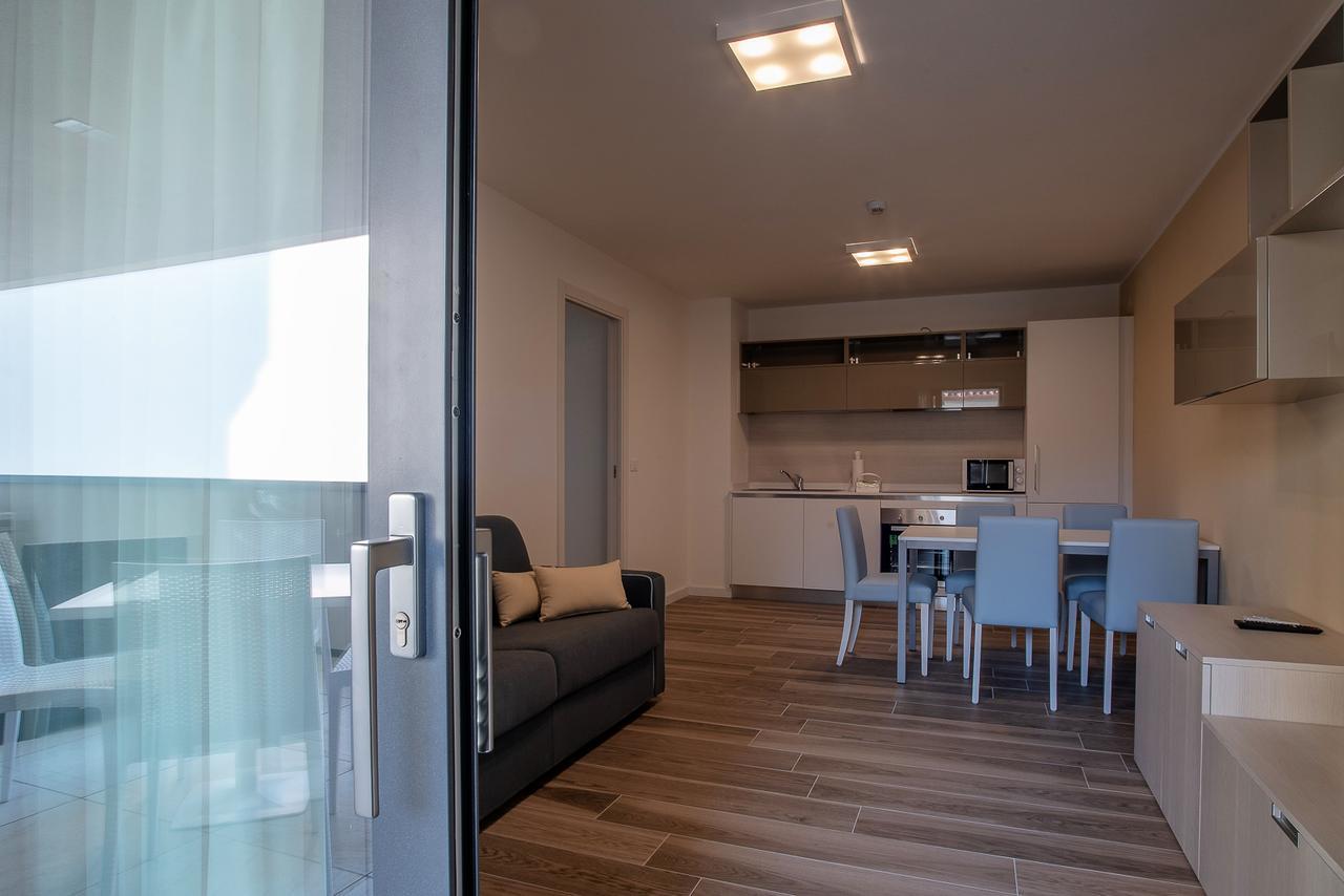 Aparthotel Miramare Grado Eksteriør bilde